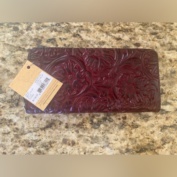 Patrica Nash Wallet - Picture 1 of 4